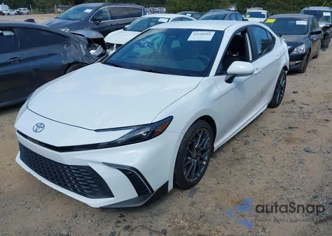 2025 Toyota Camry Se из США, поврежденный, VIN 4T1DAACKXSU541016